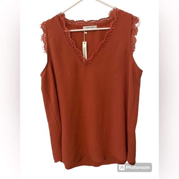 Boutique women’s sleeveless lace trim top size xl NWT - Picture 1 of 6